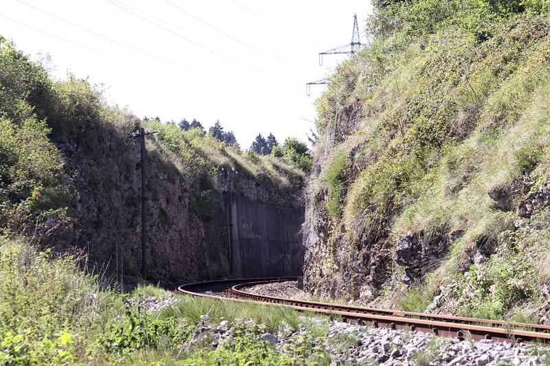 Datei:Einschnitt.Kohlstetten.5.jpg