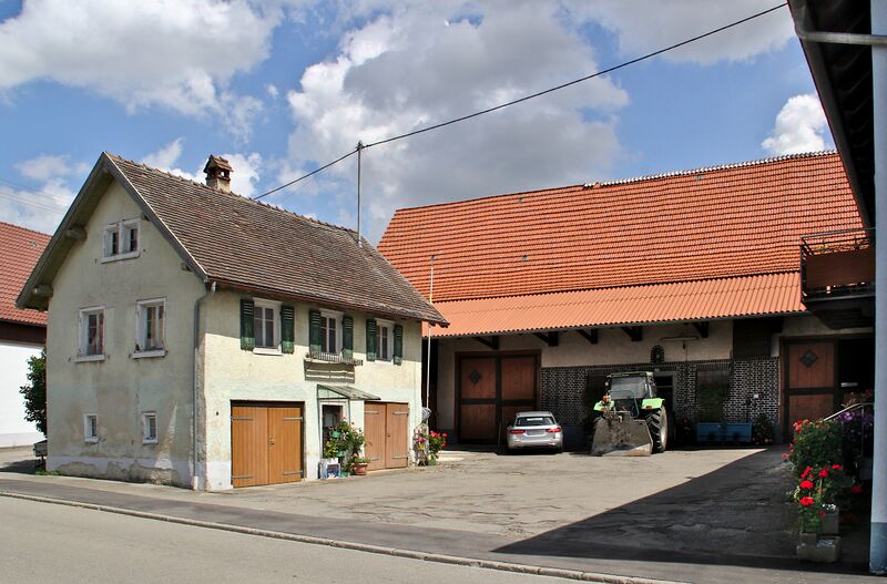 Datei:Bauernhaus.in.Feldhausen.3.jpg