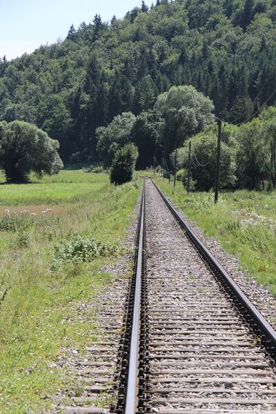 Datei:Bahnstrecke.bei.Neufra.4.jpg