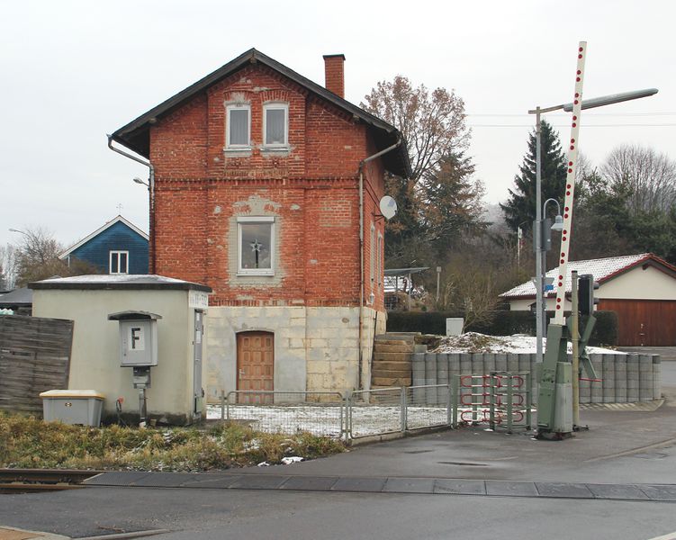 Datei:Bahnwaerterhaus.1.jpg